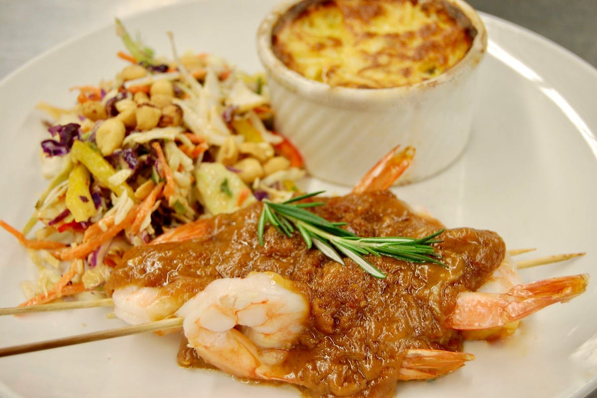 Burger Delivery & Takeout in Waterloo IA