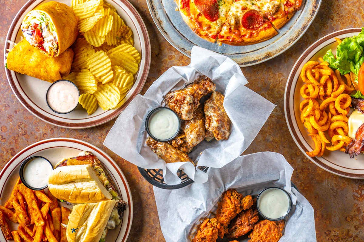 134 Restaurants that Deliver & Takeout in Cedar Falls / Waterloo, IA