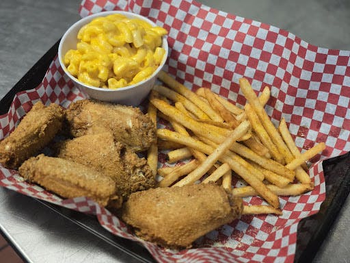 C&T's Soul Food in Eau Claire - Highlight